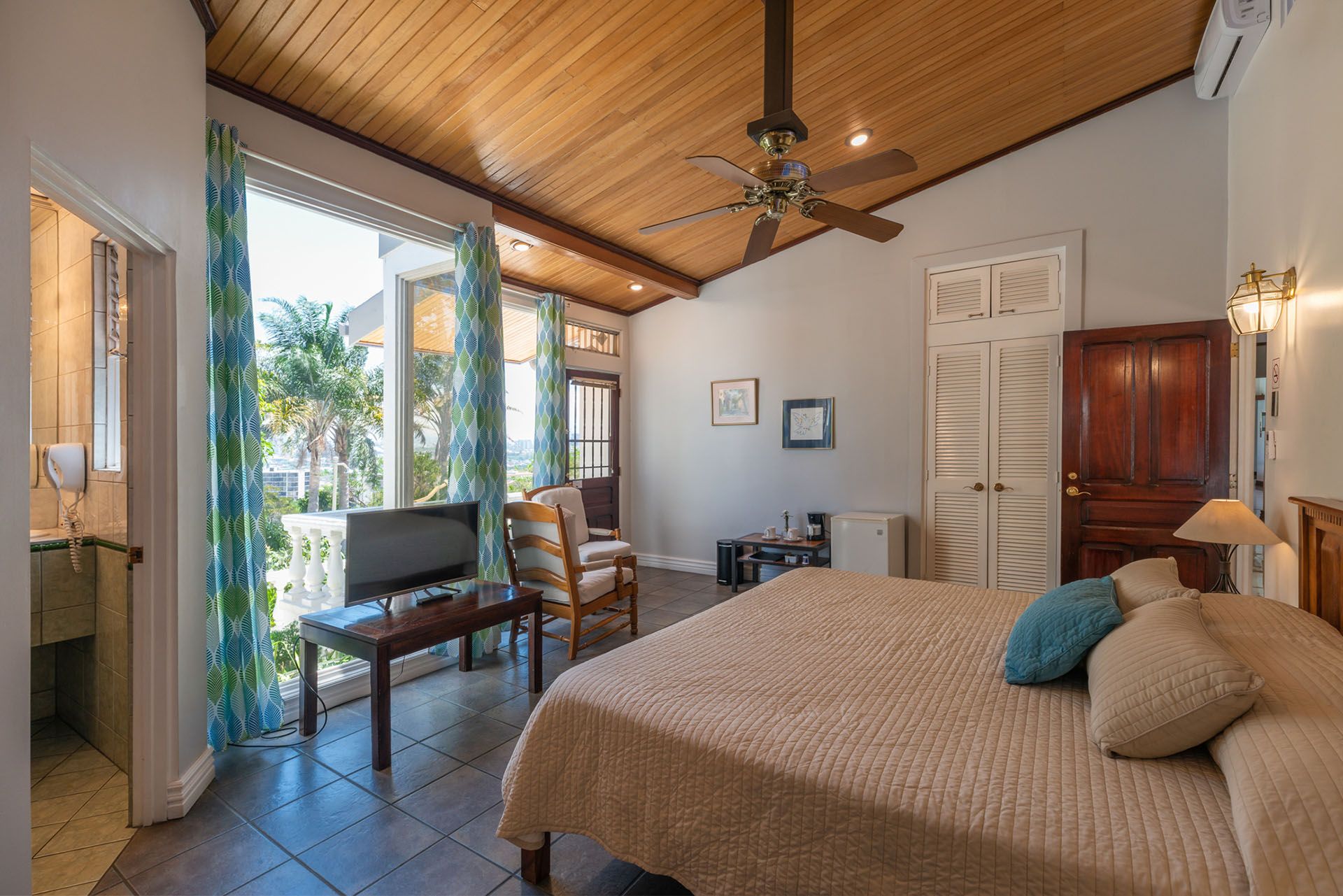 Posada el Quijote hotel, San Jose, Costa Rica